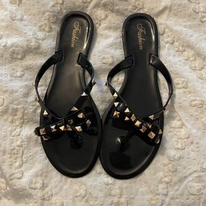 Women’s gold stud bow sandal